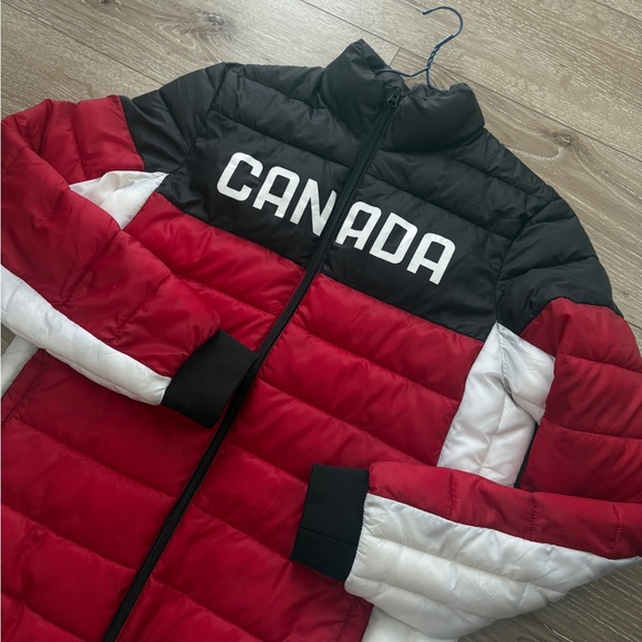 Olympics Hudson Bay Team Canada Puffer - Picture 3 of 5